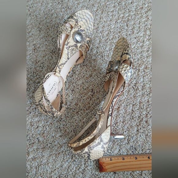Coach Hellena Snake Python Sandals Size 8.5B - Picture 9 of 11